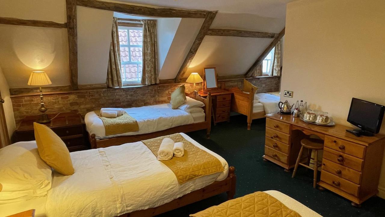 Crown Hotel Downham Market Zewnętrze zdjęcie