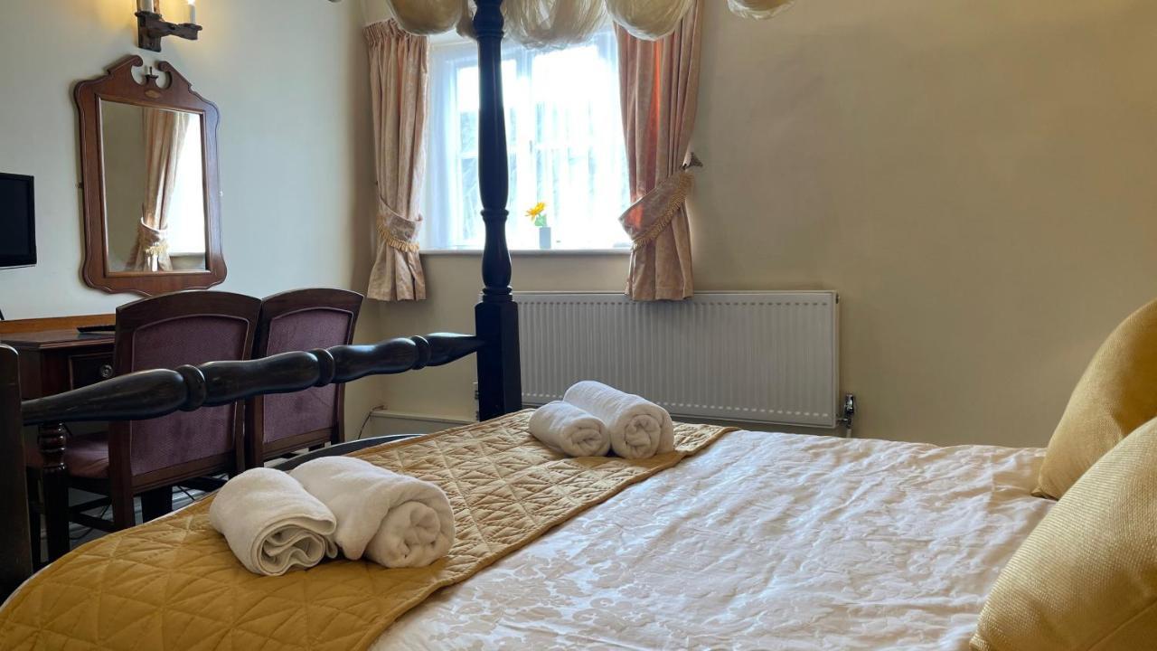 Crown Hotel Downham Market Zewnętrze zdjęcie