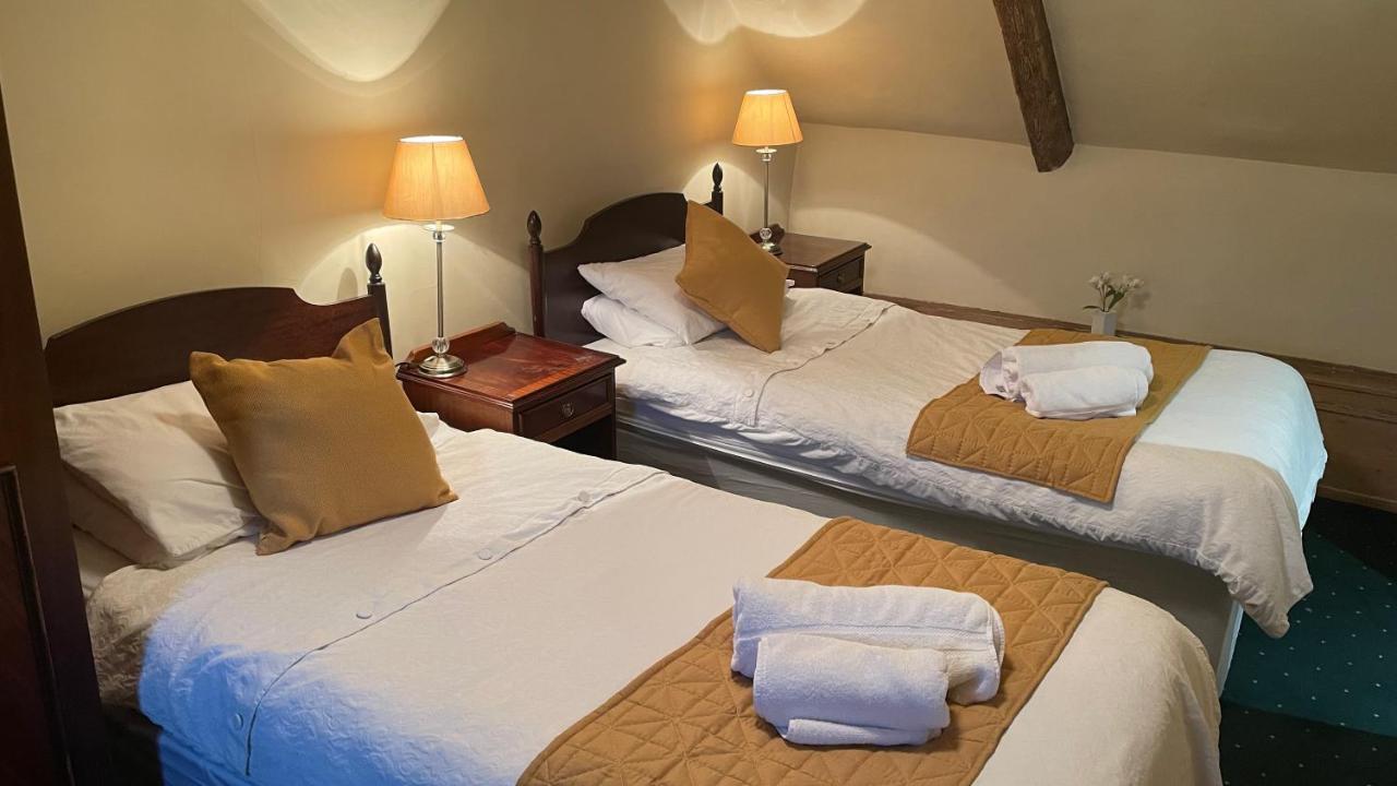 Crown Hotel Downham Market Zewnętrze zdjęcie