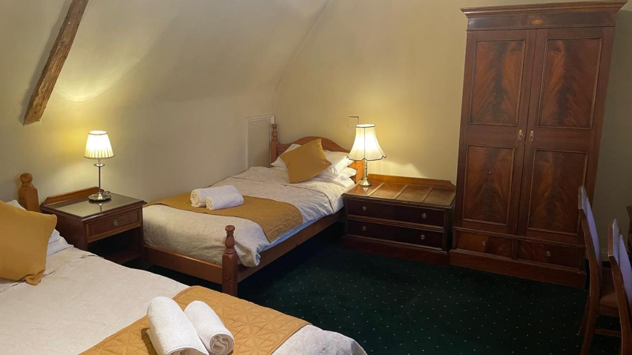 Crown Hotel Downham Market Zewnętrze zdjęcie