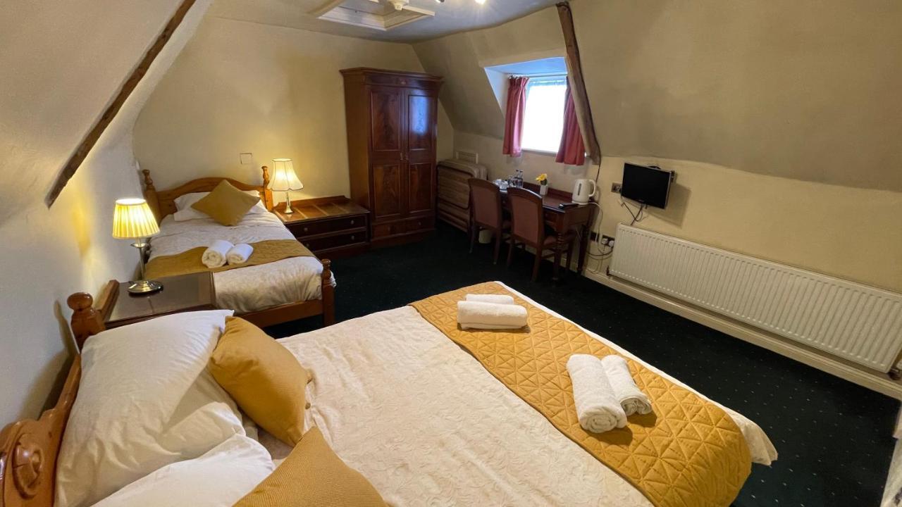 Crown Hotel Downham Market Zewnętrze zdjęcie